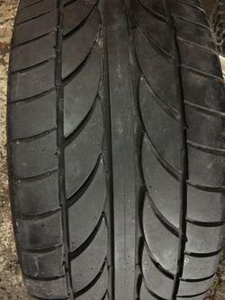 20” 255/35R20 one used tire 80%