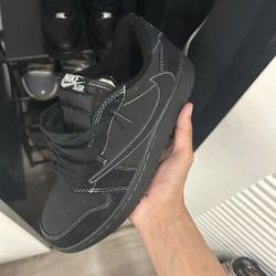 Travis scott “phatoms”