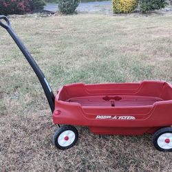 Title: Radio Flyer Pathfinder Double Toddler Wagon – Red Plastic Wagon with Handle

