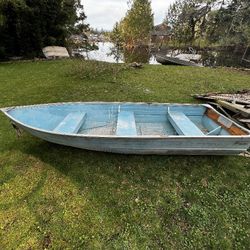 Aluminum Boat 