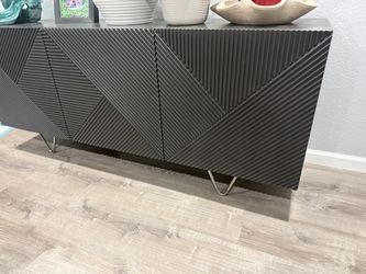 Dining table side cabinet