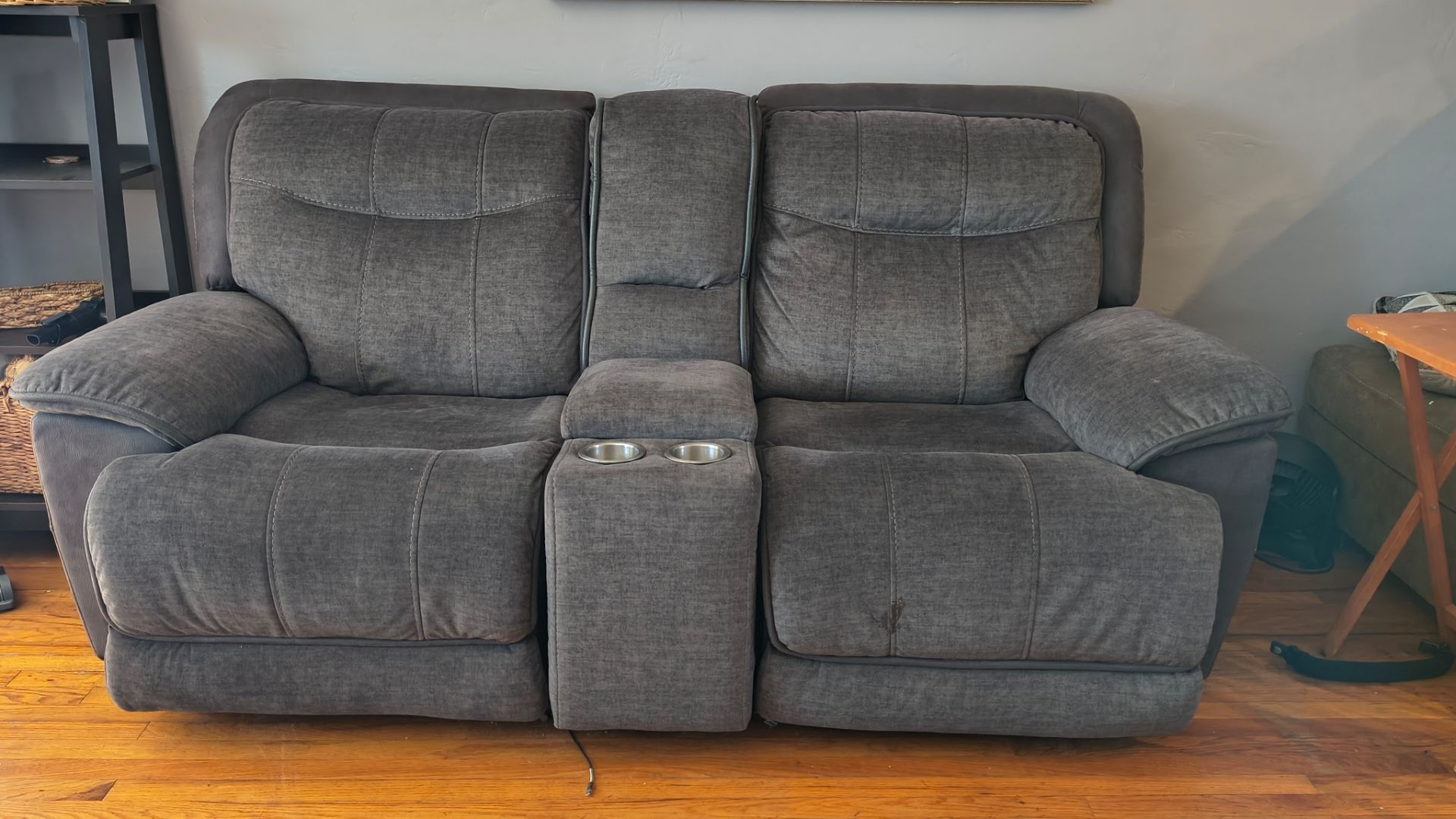 Double recliner