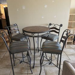 5-Piece Dining Table Set W/Counter Height Table & 4 Bar Stools