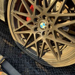 20 in Wheels 🛞 staggered Come With Sensors 