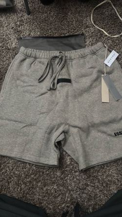 dark oat esstential shorts