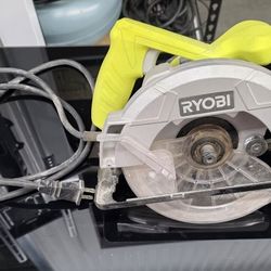 Ryobi 7-1/4 Corded Circular Saw