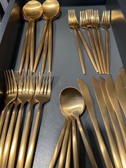 Gold Silverware Set
