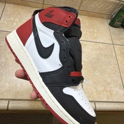 Air Jordan 1 Retro High OG black toe “reimagined” 
