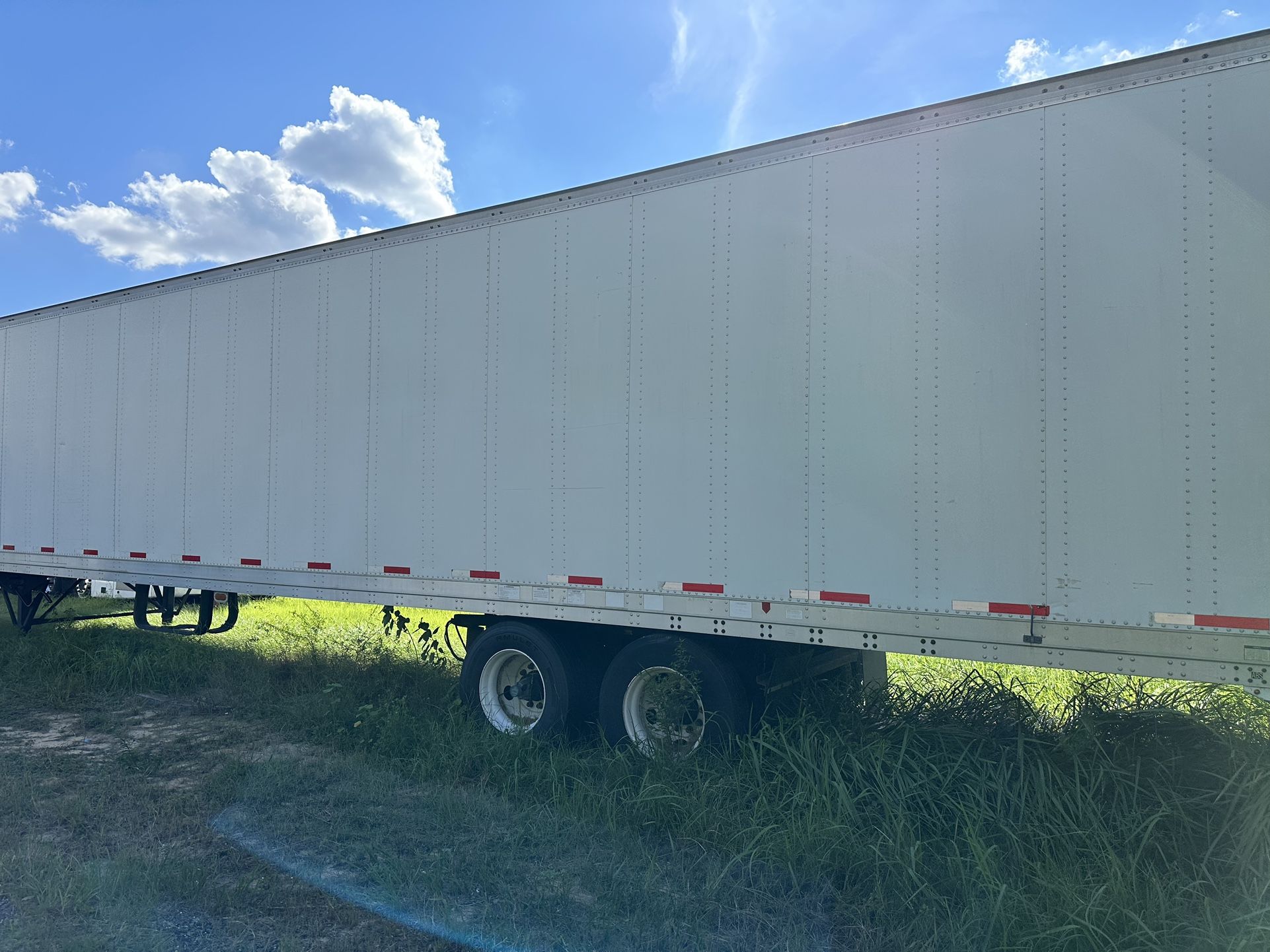 Dry Trailer