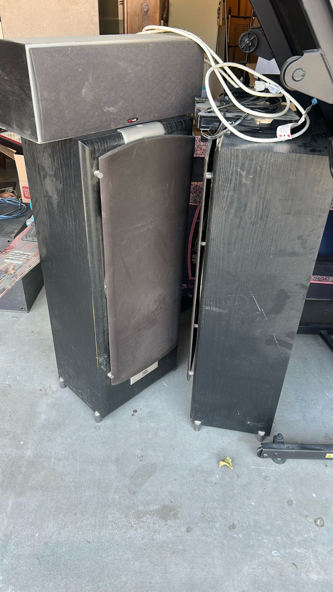 2 JBL Speakers