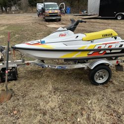 1998 Yamaha Jetski Brand New Trailer