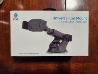 Universal car mount for dash or vent clip