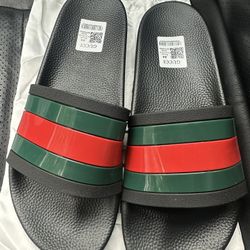 Gucci slide 