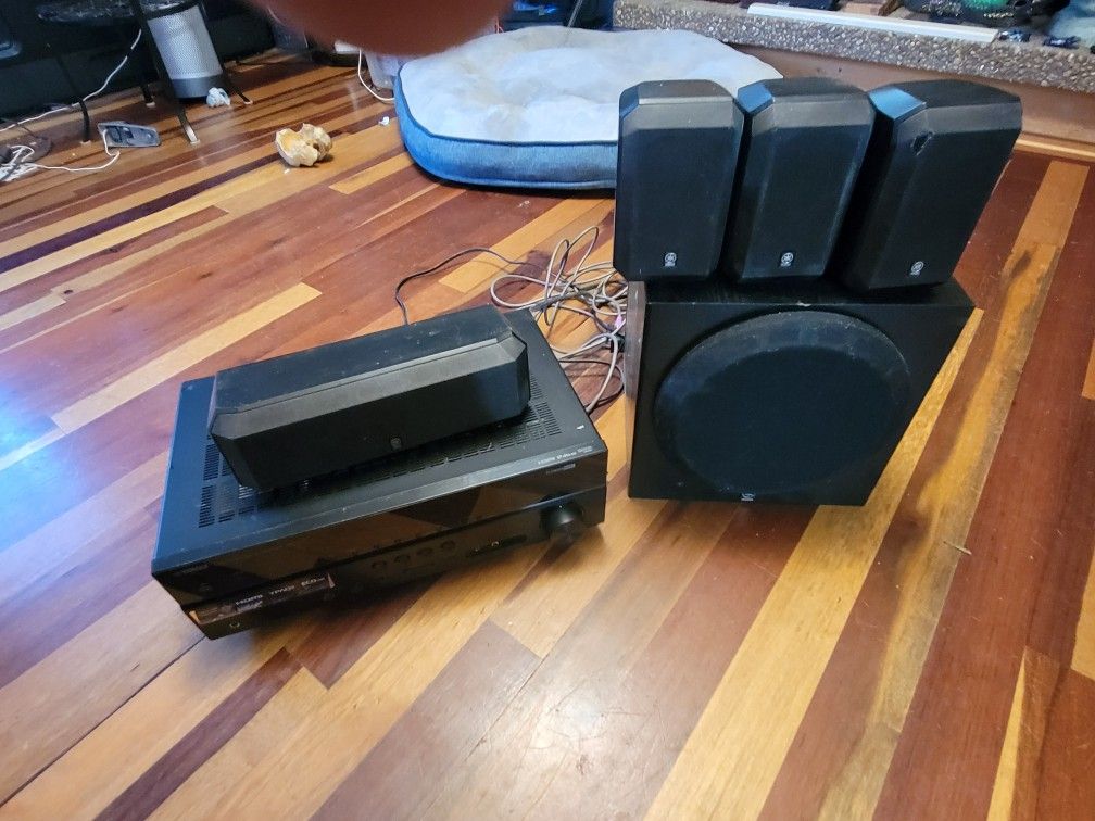 Yamaha RX-V373 Receiver HiFi Stereo 5.1 Channel HDMI Home Theater
