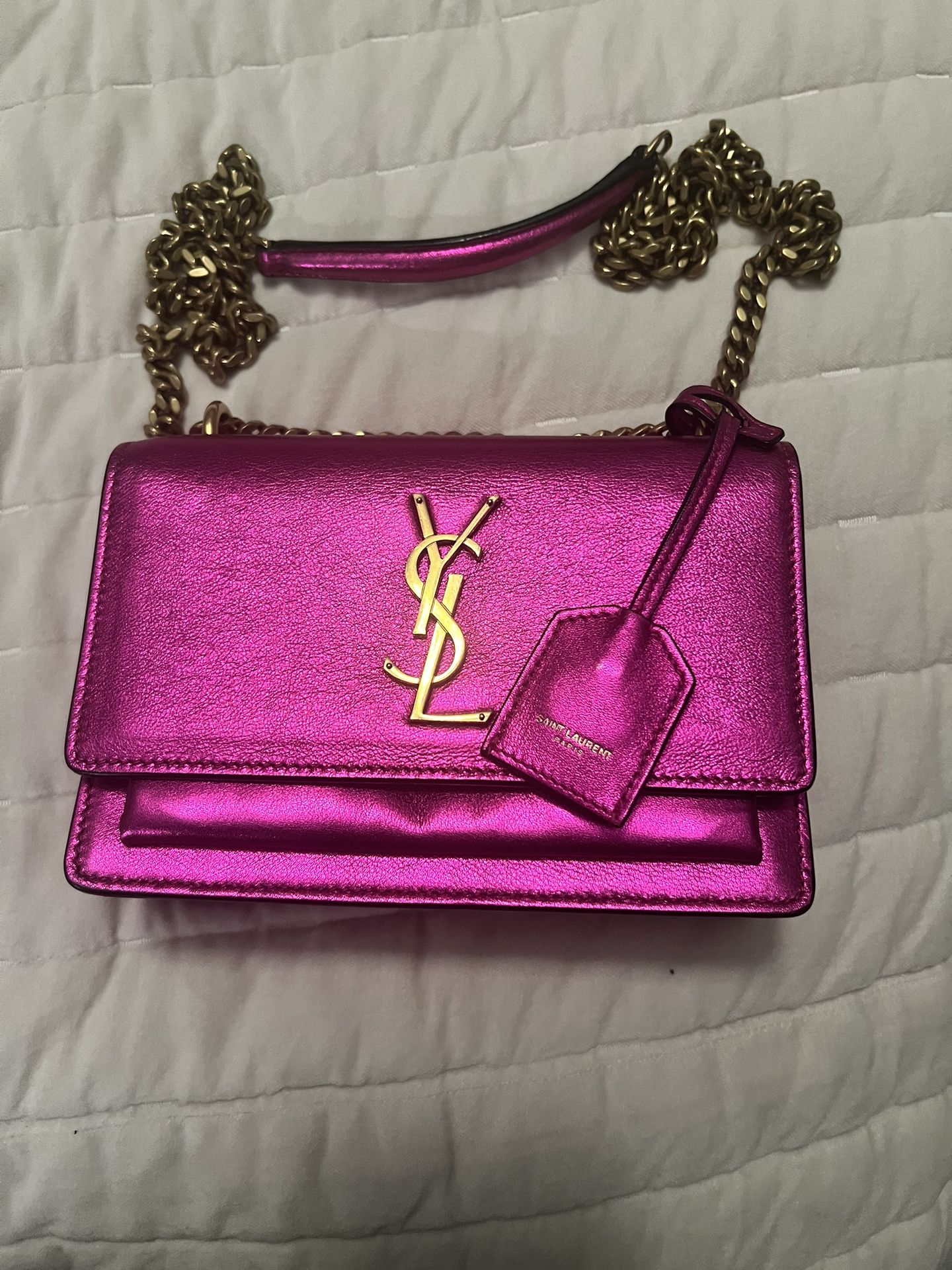 Yves Saint Laurent (YSL) Hand Bag. Authentic 