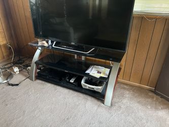 TV Stand (Glass And Wood)