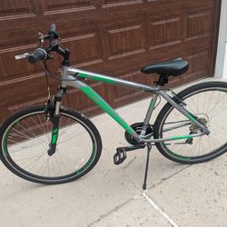 Schwinn GTX Comfort Adult Hybrid Bike