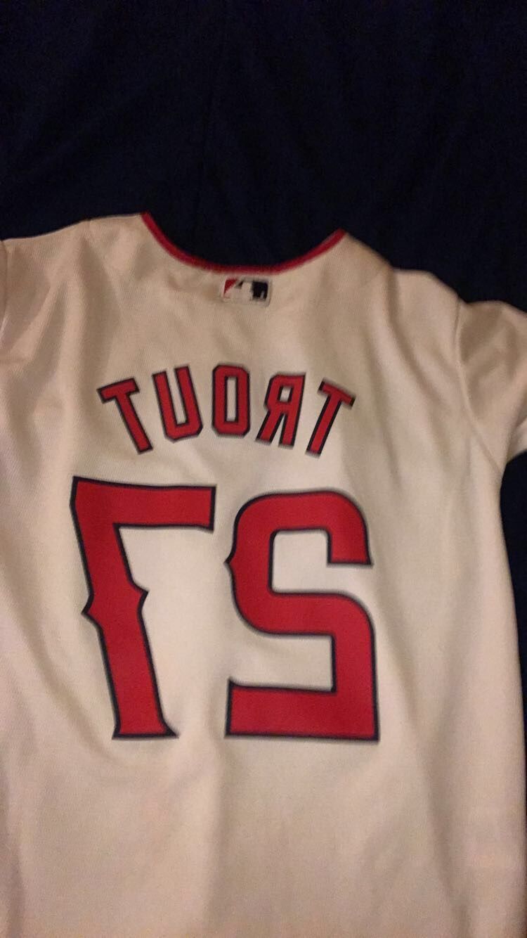 Angels youth small