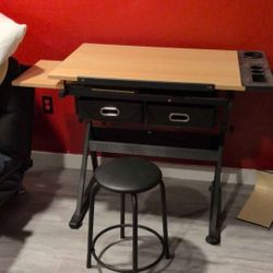 Student Art Desk And Stool 