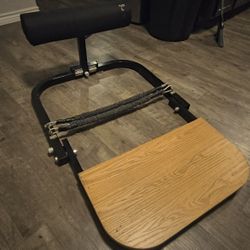 BootySprout Hip Thrust Machine