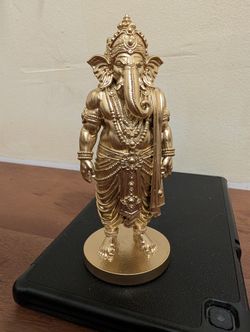 Standing Lord Ganesha ~5 in — Fine Art Gold Statue