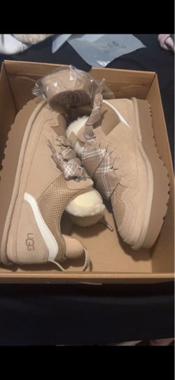 Ugg lowmel