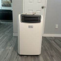 Black And Decker Portable AC Unit