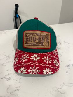 Buc-ee's Holiday Trucker Cap