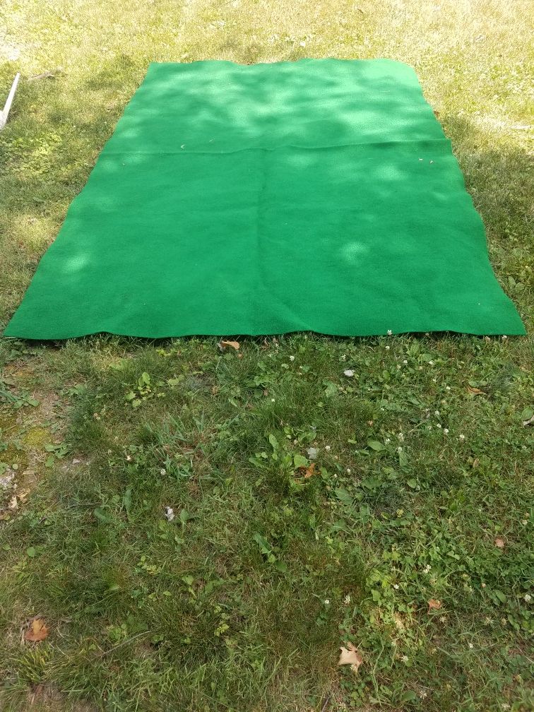 Astro turf type carpeting 6 x 9