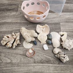 Vintage decorative items