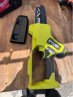 RYOBI 18V  6 Inch Pruning Saw