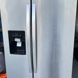 Whirlpool Stainless Steel Refrigerator 