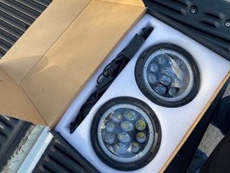 Jeep headlights