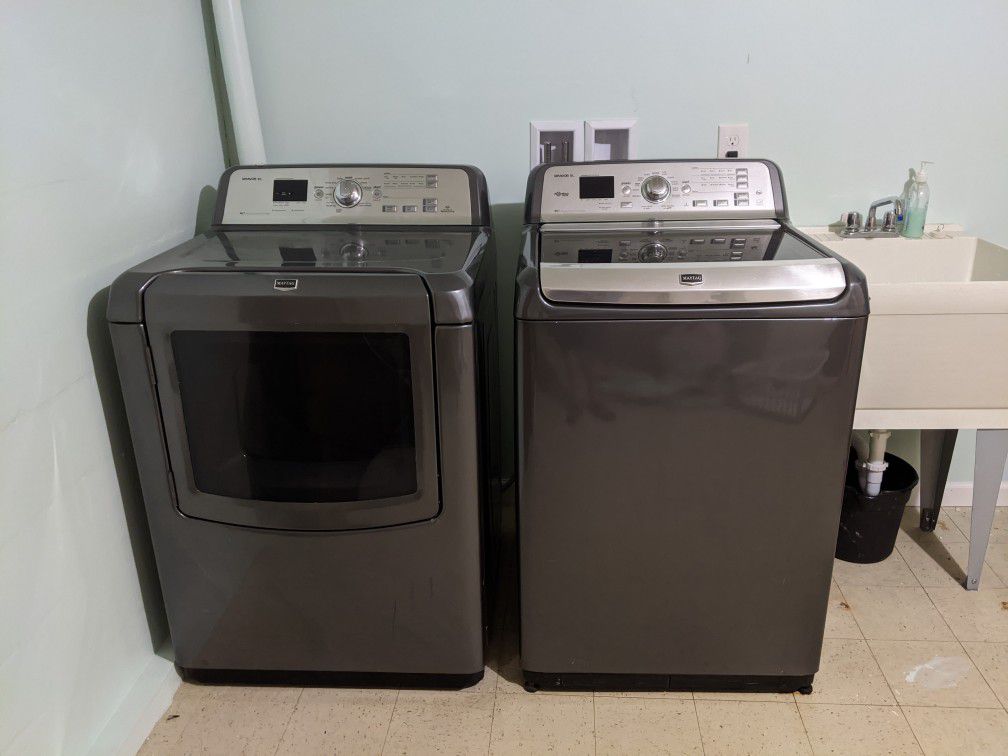 PENDING Maytag Bravos XL Washer and Dryer