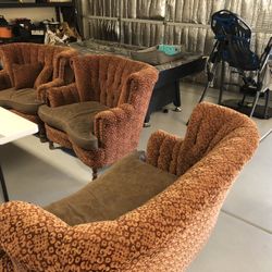 Old Hickory Tannery  Brand  Loveseat/ Chairs