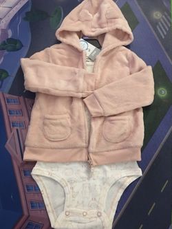 Carter’s Girl’s two piece hoodie set