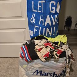 Mixed Items Of Clothing 