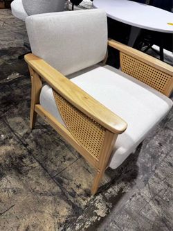 Accent Chairs