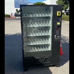 Refrigerated Vending Machine