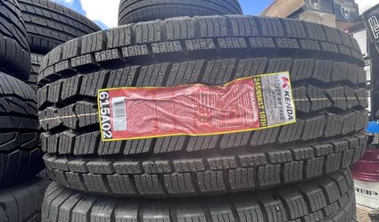 17” Kenda Klever A/T Trail Tires Brand New Size 245/65R17