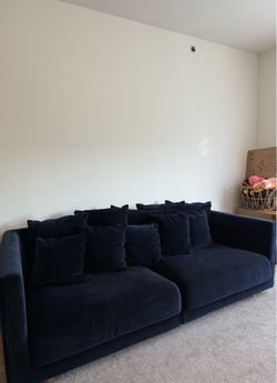 Blue Velvet Couch PERFECT CONDITION