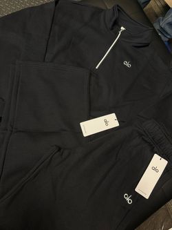🔥 BLACK ALO QUARTER ZIP SETS
