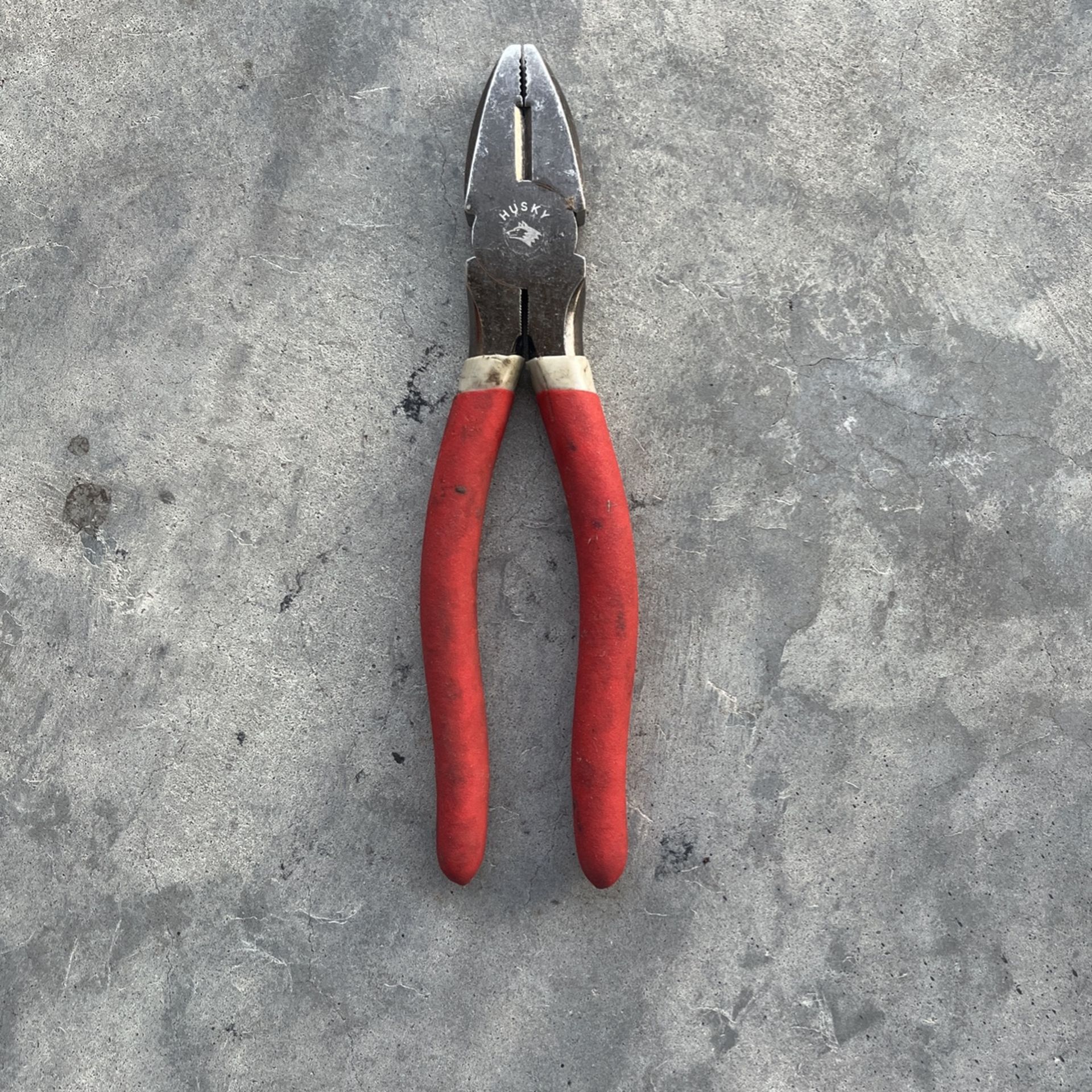 8 3/4” Husky Electric Pliers