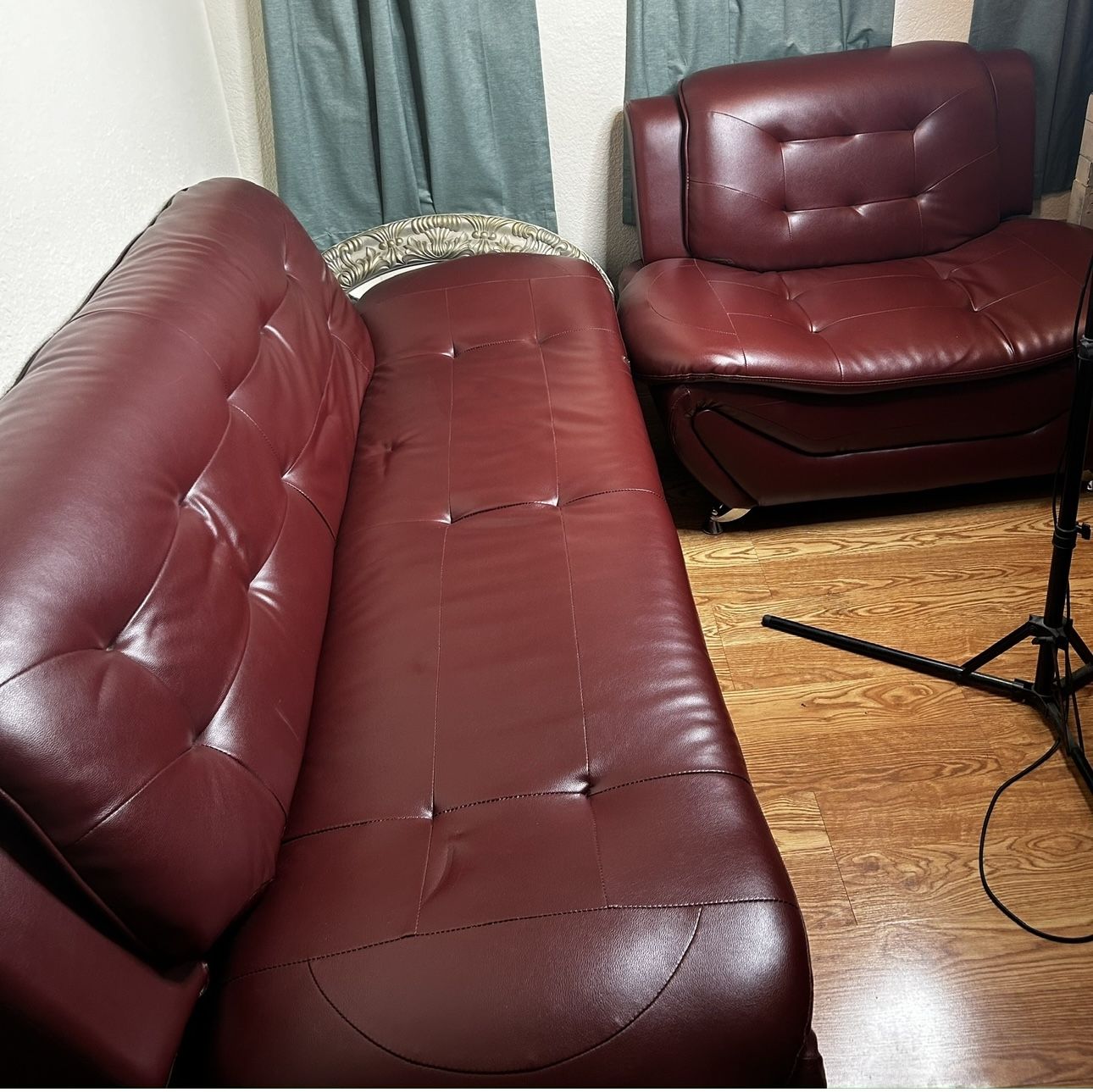 Leather Armchairs Set