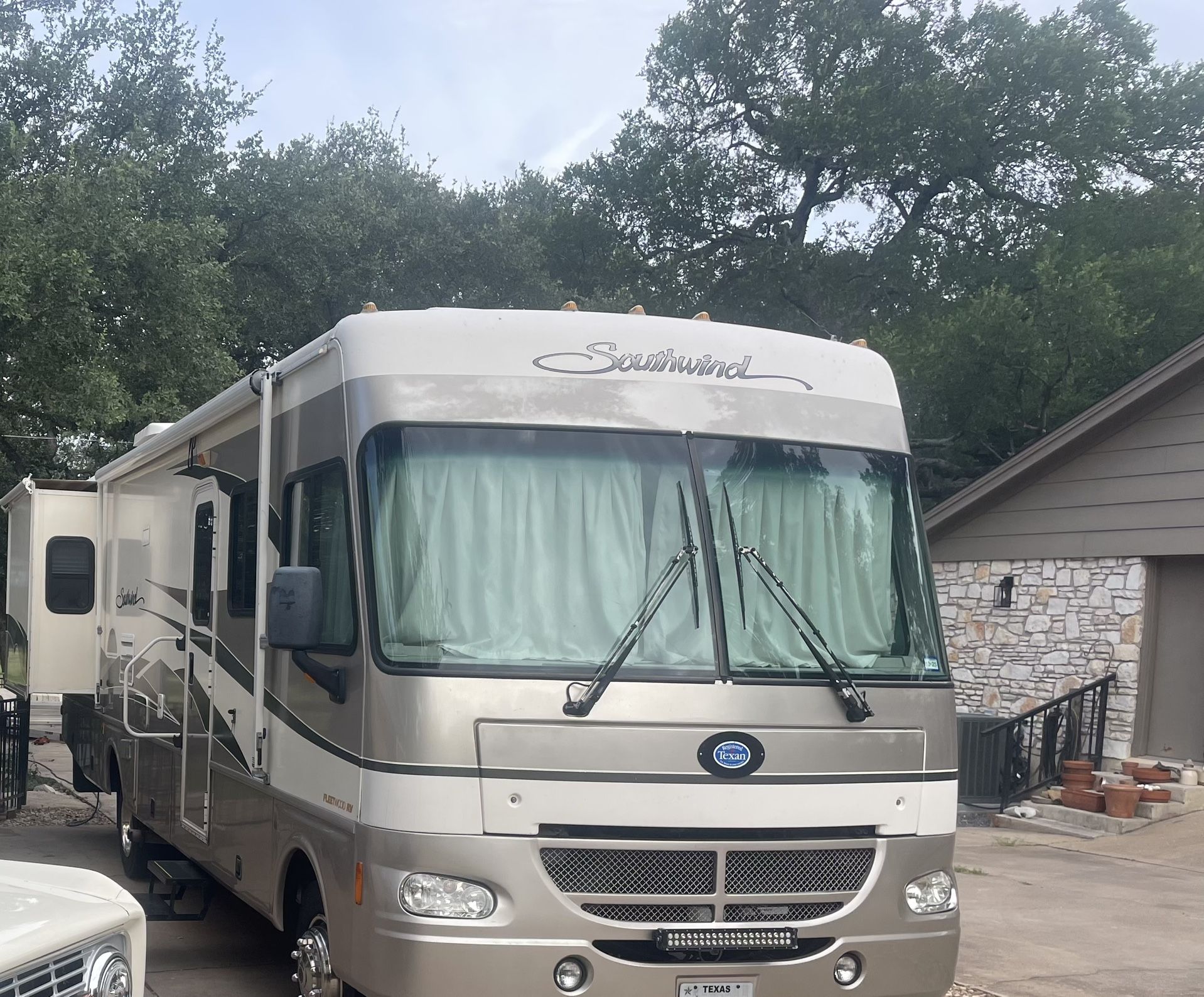 2003 Fleetwood RV