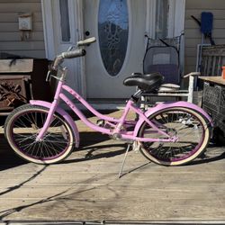 Girls Cruiser Bicycle