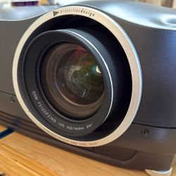ProjectionDesign F35 AS3D WUXGA Projector w/ OmniFocus 0200 Lens & Pelican 1660 Case