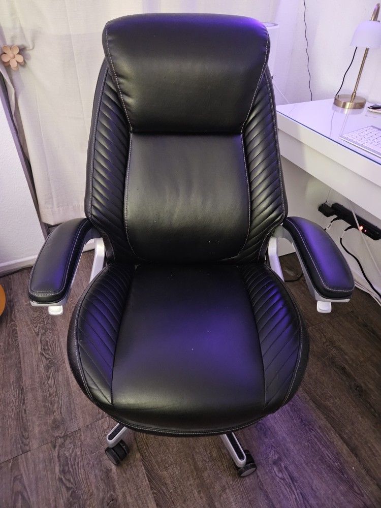 Serta iComfort i6000 Ergonomic Office Chair