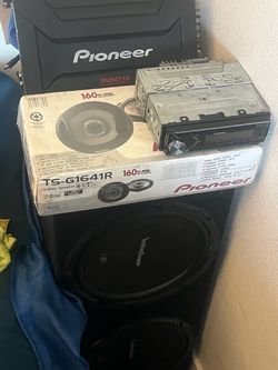 Pioneer Car Audio Bundle with Subwoofer