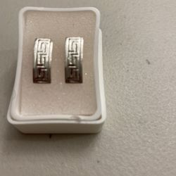  925 Stern Silver Stud With Butterfly, Earrings. New